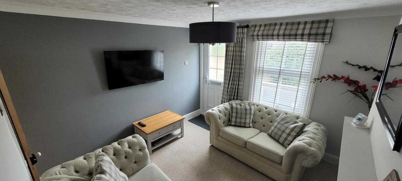 Caister Cottage, Beach 1 Minute Walk Away Exteriör bild